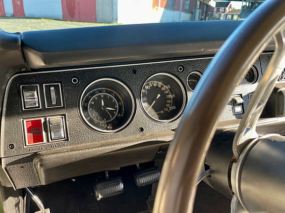 Dodge Charger 12 of 22