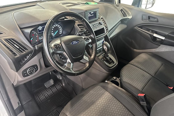 Ford Transit Connect 9 of 19