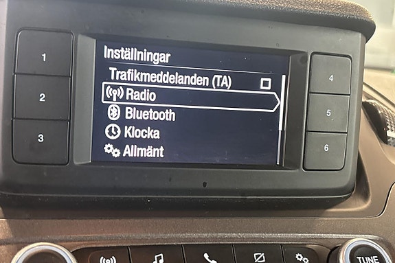 Ford Transit Connect 15 of 19