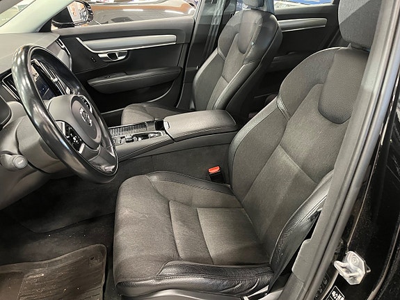 Volvo V90 8 of 8