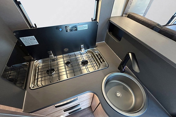 Knaus L!VE I 900 LEG 180hk AUTOMAT LÅGA LÅNGBÄDDAR ALDE 5-Sits 16 of 30