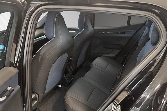 Volvo EX30 8 of 22