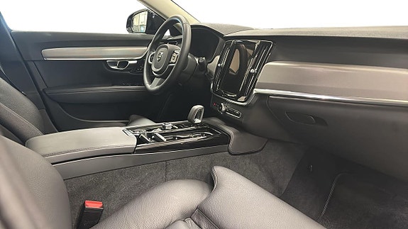 Volvo V90 5 of 15