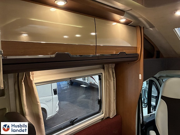 Knaus Sun Ti 650 MF 9 of 14