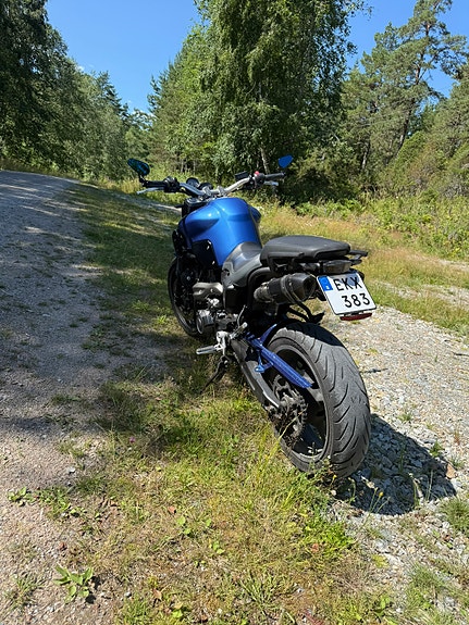 Yamaha MT-03 5 of 6