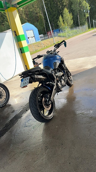 Yamaha MT-03 2 of 6