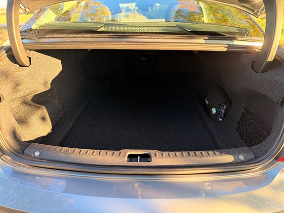 Volvo S90 22 of 22