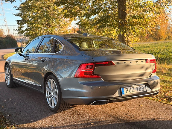 Volvo S90 4 of 22