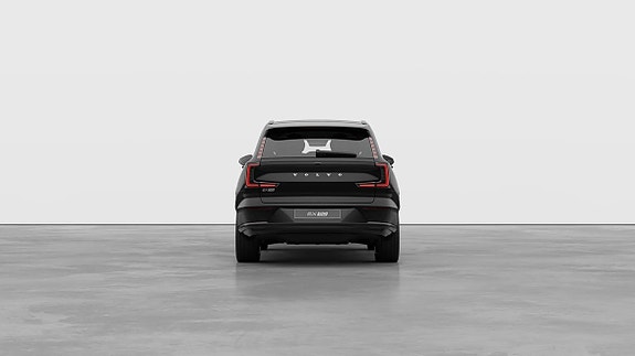 Volvo EX90 10 of 27