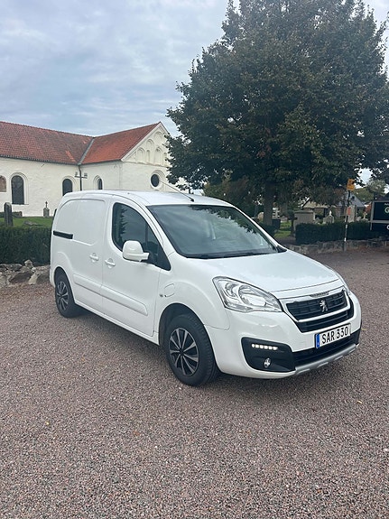 Peugeot Partner Electric 3 of 18