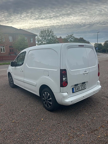 Peugeot Partner Electric 5 of 18