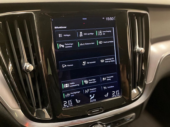 Volvo V60 Cross Country 26 of 30