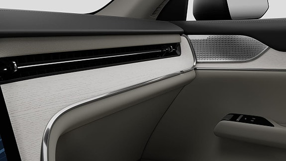 Volvo EX90 17 of 25