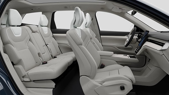 Volvo EX90 24 of 25