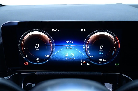 Mercedes-Benz GLA 250 e 9 of 27