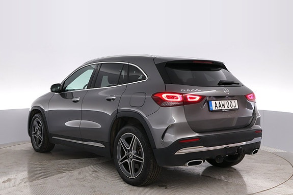 Mercedes-Benz GLA 250 e 4 of 27