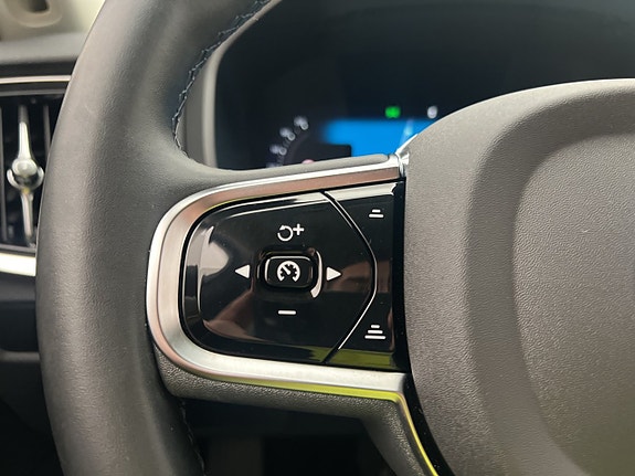 Volvo V90 28 of 30