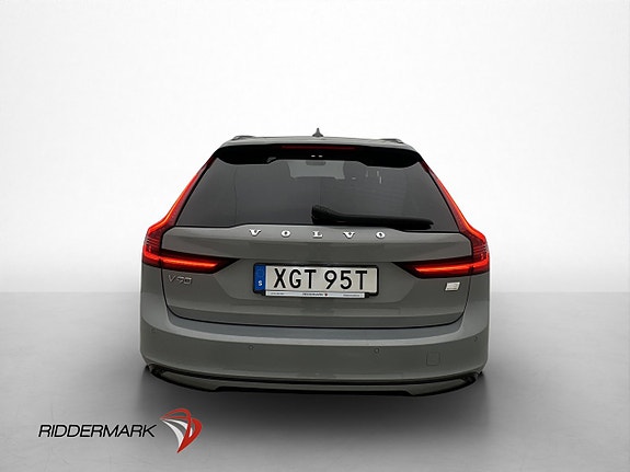 Volvo V90 3 of 30