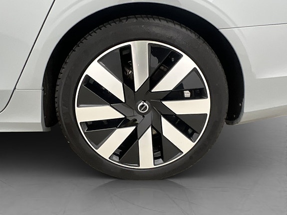 Volvo V90 11 of 30
