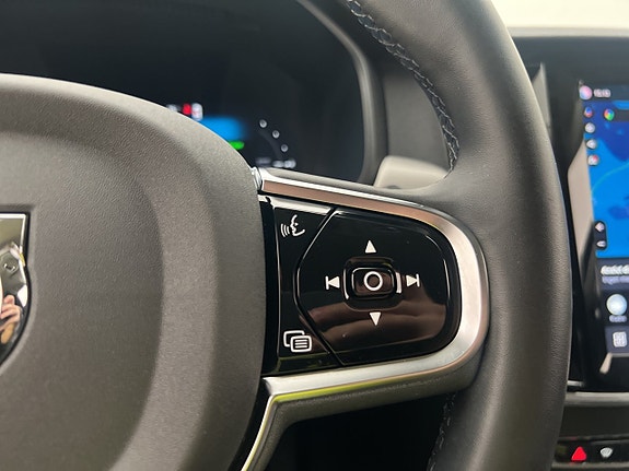 Volvo V90 27 of 30