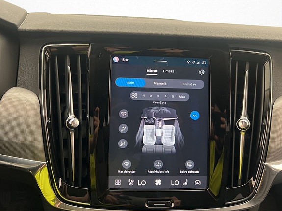 Volvo V90 23 of 30