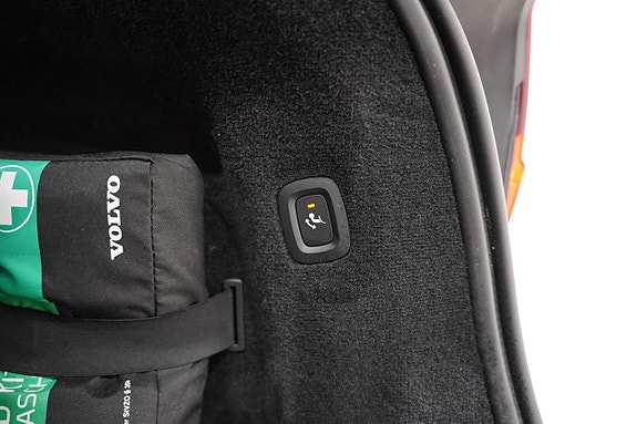 Volvo V90 26 of 27