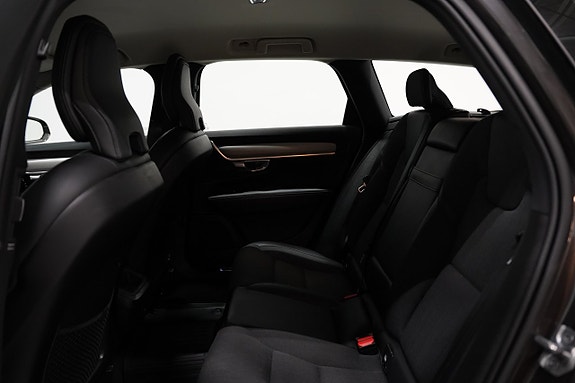 Volvo V90 22 of 27