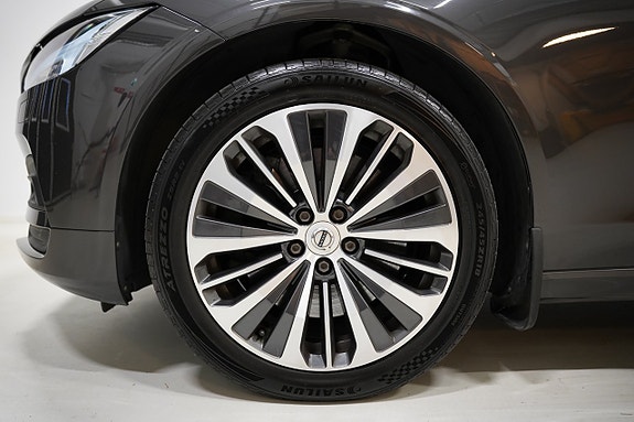 Volvo V90 4 of 27