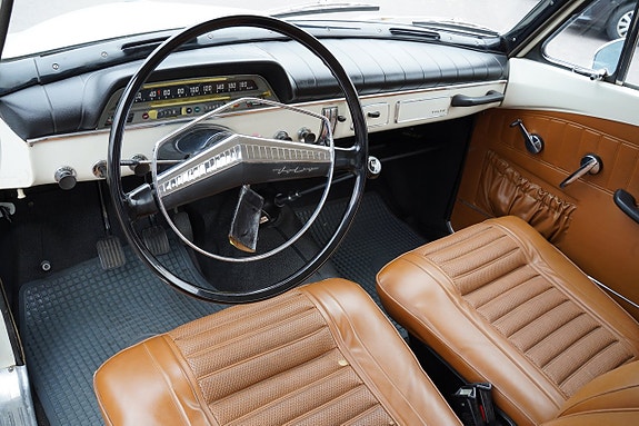 Volvo Amazon 13 of 27
