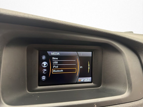 Volvo V40 20 of 30