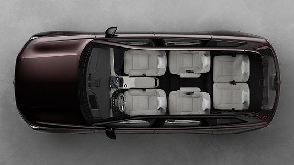 Volvo EX90 2 of 26