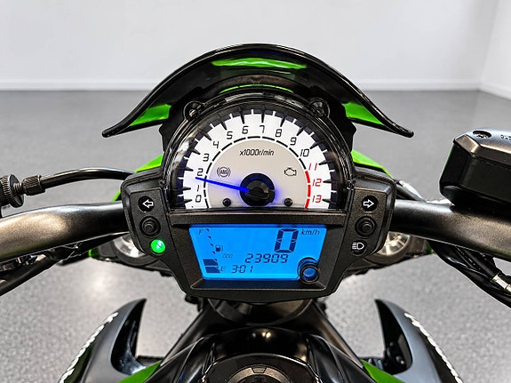 Kawasaki Ninja ER-6n 0.65 7 of 7