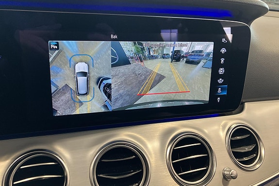 Mercedes-Benz E 220 d 16 of 16