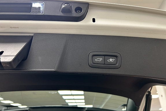 Volvo XC40 24 of 30
