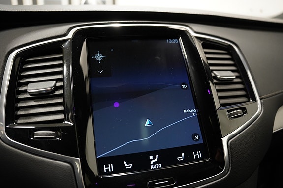 Volvo XC90 23 of 30
