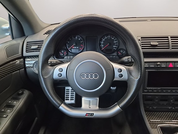 Audi RS4 22 of 27