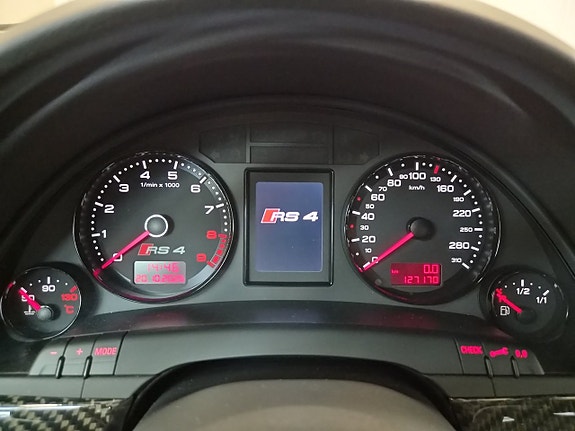 Audi RS4 24 of 27