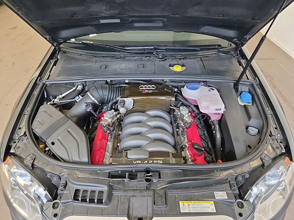 Audi RS4 17 of 27