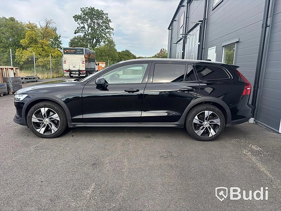 Volvo V60 Cross Country 5 of 27