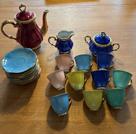 Product image 1 of 3