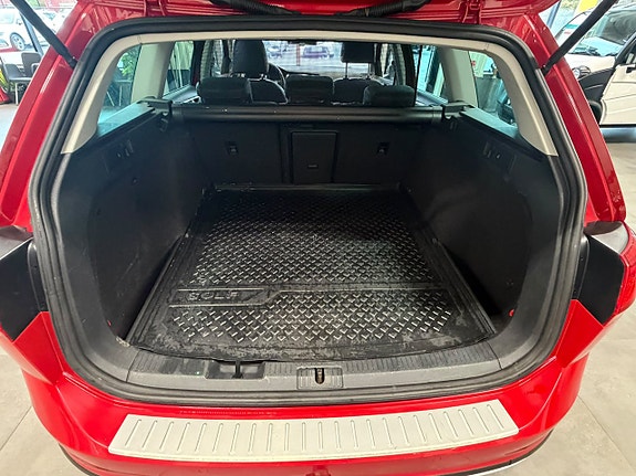 Volkswagen Golf Alltrack 8 of 30