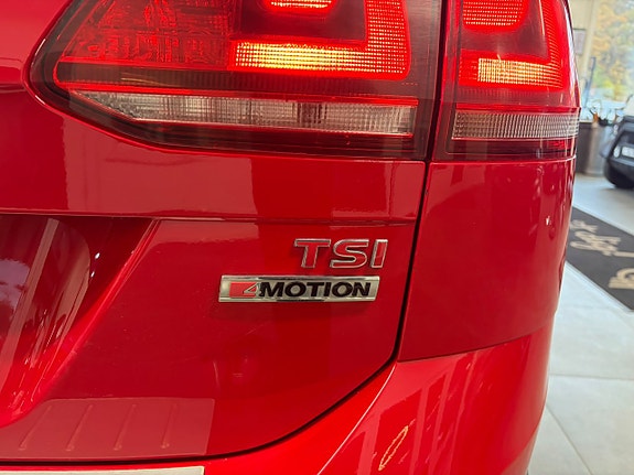 Volkswagen Golf Alltrack 12 of 30