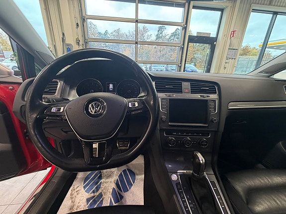 Volkswagen Golf Alltrack 23 of 30