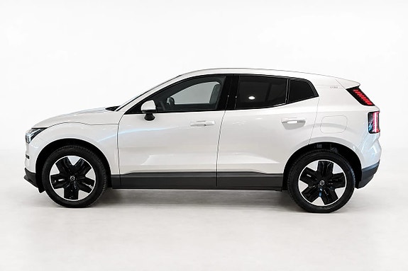 Volvo EX30 3 of 17