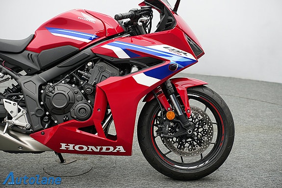 Honda CBR650R *ABS, TFT Display, Endast 256 mil 12 of 30