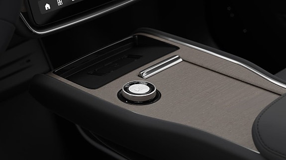 Volvo EX90 20 of 27