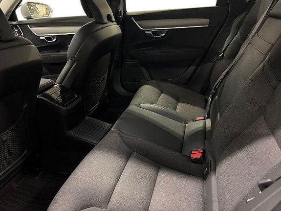 Volvo V90 6 of 12