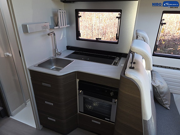 Adria Coral SUPREME 670 SL - Fiat MultiJet3 180HP (131 kW) HD 44H 20 of 21