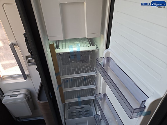 Adria Coral SUPREME 670 SL - Fiat MultiJet3 180HP (131 kW) HD 44H 8 of 21