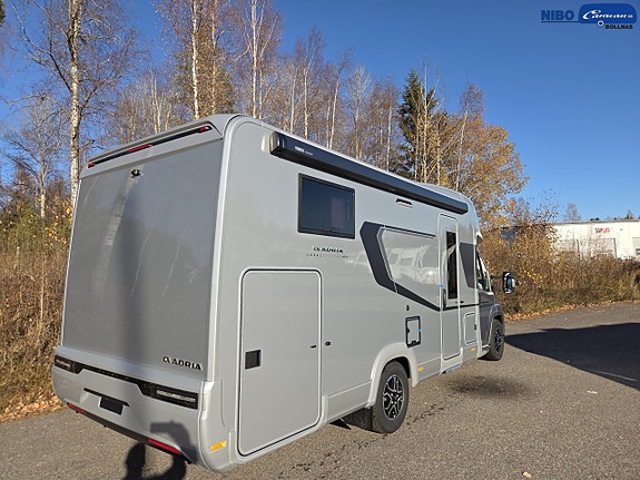 Adria Coral SUPREME 670 SL - Fiat MultiJet3 180HP (131 kW) HD 44H 3 of 21